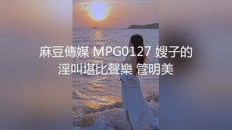 2022新小树林嫖妓偷拍系列蓝发夹卖淫女生意不错一会功夫就接待了三个农民工站着草