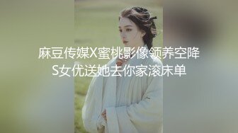 Al&mdash;艾蜜莉亚&middot;克拉克 骑着大鸡巴