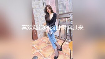 特攻队系列坑神潜入某重点高校女生厕所隔板缝中连续偸拍几位漂亮妹子方便美女拉完屎开始排分泌物完事照镜子对自己笑臭美