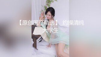  经典3P场双倍价格约168CM美女，两男一女激情爆操，撩起包臀裙前后夹击，翘起肥臀极品美穴