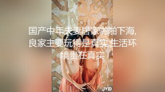 冒充假经纪人忽悠漂亮小美女各种姿势露出漂亮的裸体 (4)