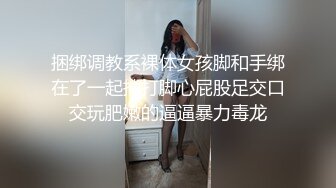 声音嗲嗲的粉嫩嫩小美女身材真不错约到酒店躺着享受妹子扶起鸡巴舔吸把玩硬邦邦坐上去起伏套弄爽