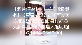  熟女阿姨 啊啊 喷干了 小伙操逼真猛 把贫乳阿姨怼的连续喷水 阿姨的逼毛是真茂密 太骚了