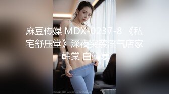 极品反差婊 两男轮流爆操清纯妹子，一前一后，艹逼吃鸡两不误，不爽直接两嘴巴子就老实了