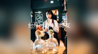 酒店里操丰满韵味十足的妖艳少妇熟女超多角度啪啪摄影师很用心征服熟女