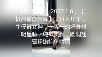 2024年新作，国模私拍大尺度，【小艾莉】，清纯校园风，白虎粉穴超清特写，迷人的微笑直击直男审美，推荐