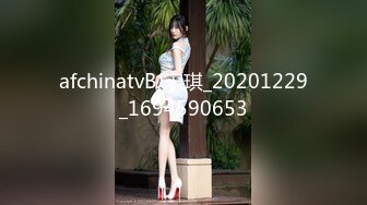 STP30572 土豪礼物狂刷，这一波赚翻了【MeiMei】小仙女喷水大秀~轰动整个平台，痛苦夹杂着享受，美不胜收